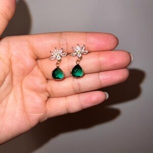 Elegant Green and Gold Drop Earrings